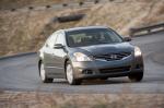 Nissan Altima Hybrid 2010 года